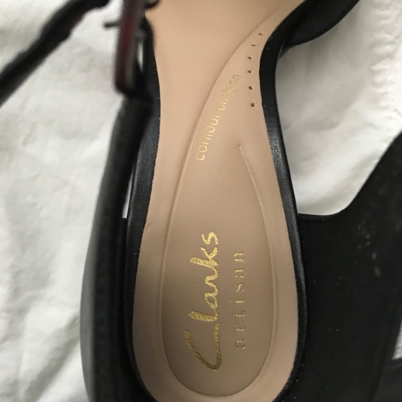 Clarks Freva85 T-Bar Black Pump Heels Leather Upper Size 6.5 Medium Width - Picture 9 of 16